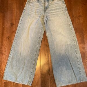 Wide-Leg Light Blue Jeans